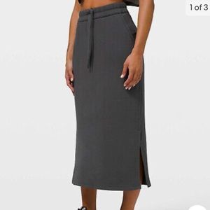 LULULEMON Bound To Bliss Modal Fleece Elastic Waist Grey Long Skirt - size 6